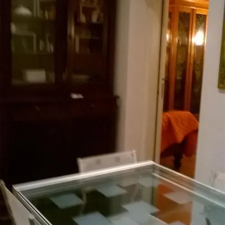 B&b&courtesy Bed & Breakfast Rome