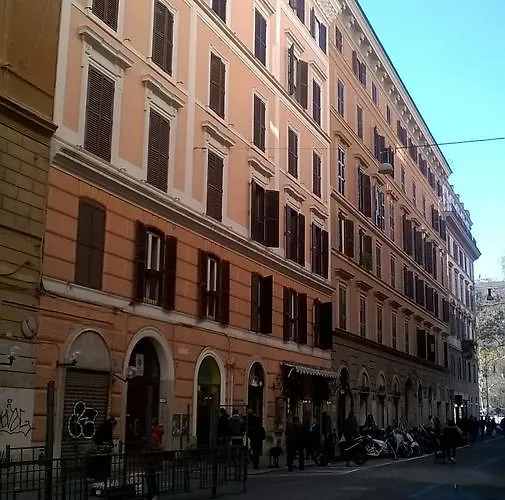 B&b&courtesy Bed and Breakfast 4*