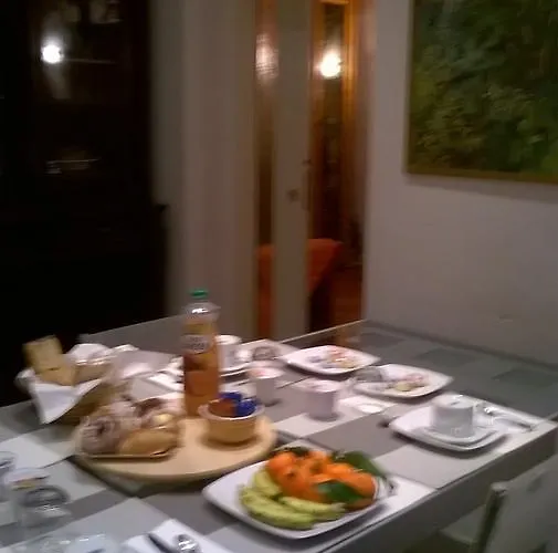 Alojamento de Acomodação e Pequeno-almoço B&b&courtesy 4*